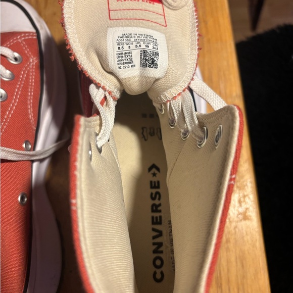 Converse run star platform  Chuck Taylor Red Canvas hi top Sneakers - Picture 6 of 8